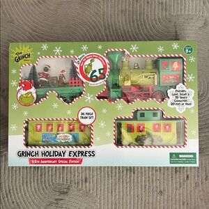 Dr Seuss The Grinch Holiday Express Train Set 65th Anniversary Edition NEW XMAS